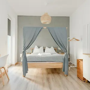 Shortstaypoland Marymoncka Апартаменты Варшава